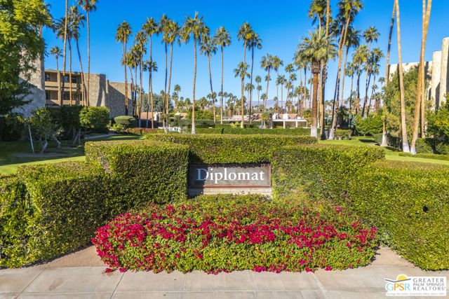 1660 S La Reina Way 1A, Palm Springs, CA 92264
