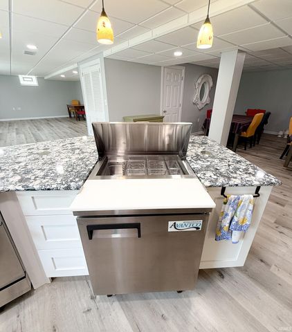 15703 Old State Road, Evansville, IN 47725