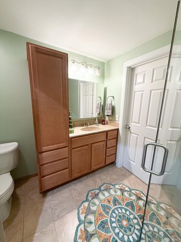 15703 Old State Road, Evansville, IN 47725