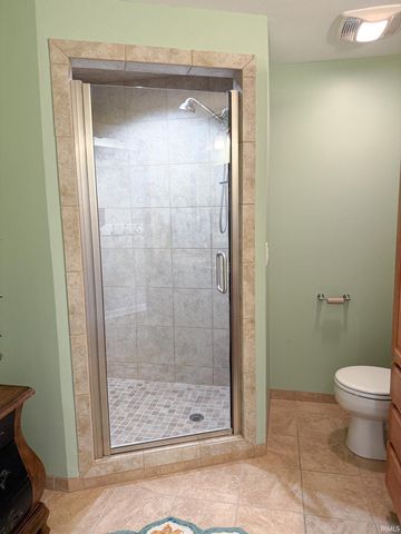 15703 Old State Road, Evansville, IN 47725