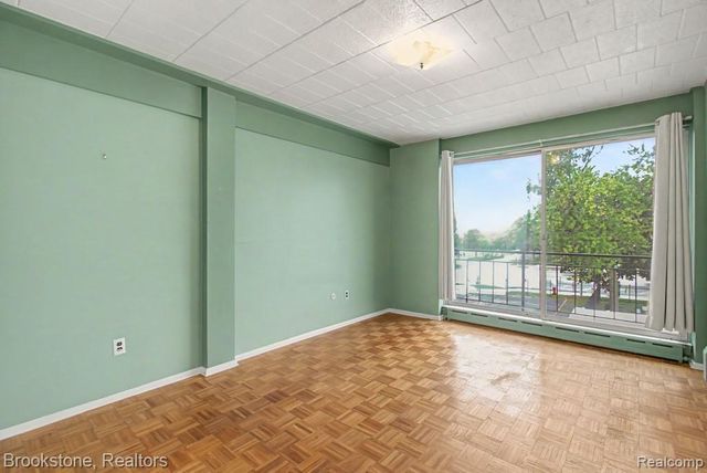 8300 E Jefferson Avenue 308, Detroit, MI 48209
