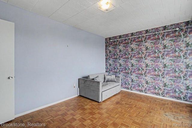 8300 E Jefferson Avenue 308, Detroit, MI 48209