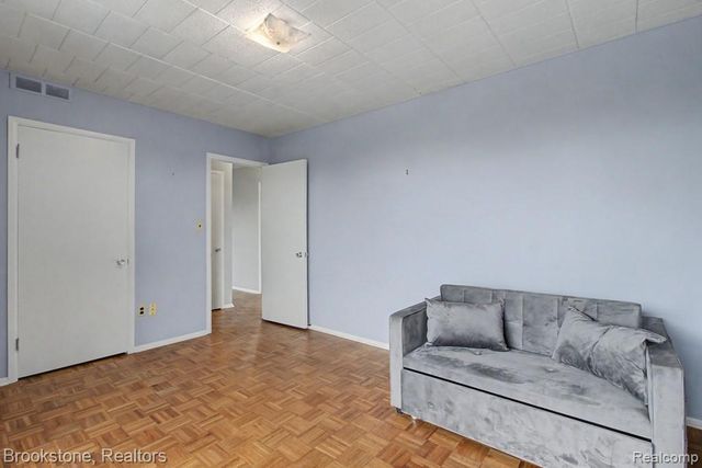 8300 E Jefferson Avenue 308, Detroit, MI 48209