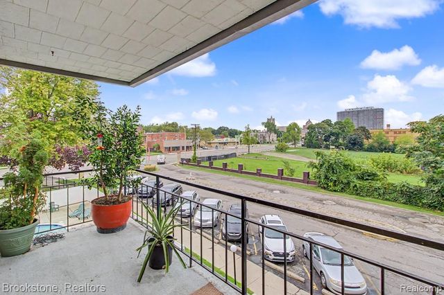 8300 E Jefferson Avenue 308, Detroit, MI 48209
