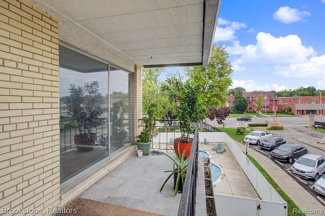 8300 E Jefferson Avenue 308, Detroit, MI 48209