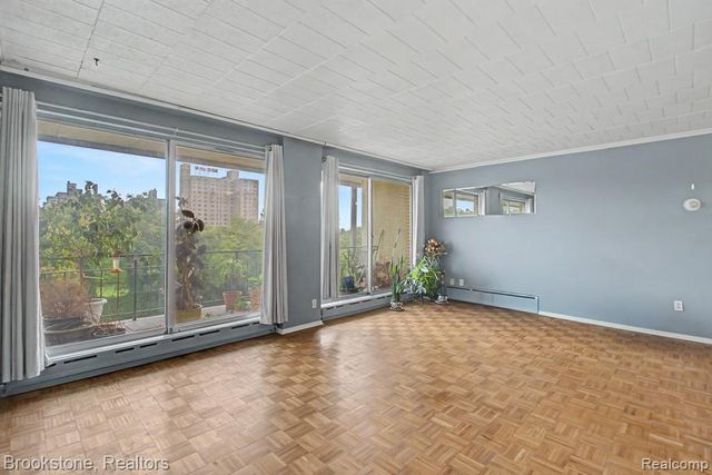 8300 E Jefferson Avenue 308, Detroit, MI 48209