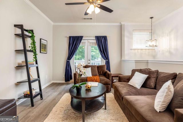 1140 Liberty Parkway NW, Atlanta, GA 30318