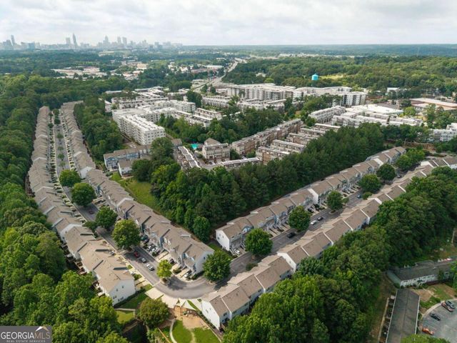 1140 Liberty Parkway NW, Atlanta, GA 30318