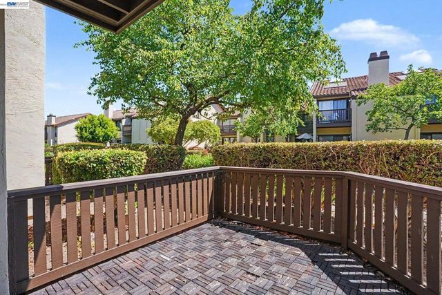 14374 Outrigger, San Leandro, CA 94577