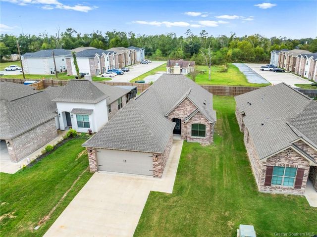 556 Sheila Drive, Sulphur, LA 70663