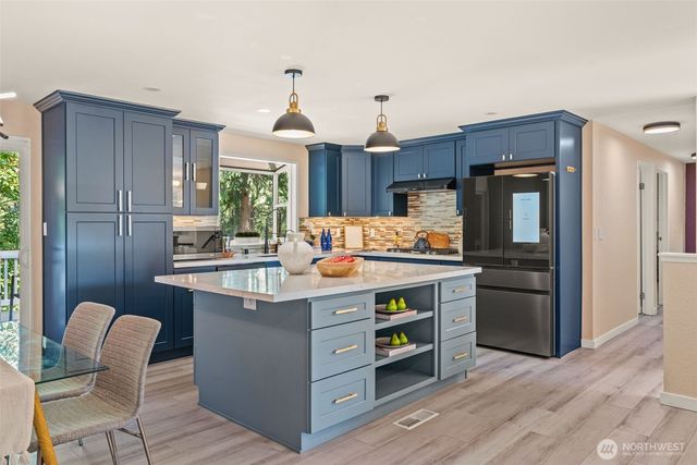 10614 NE 149TH ST, Bothell, WA 98011
