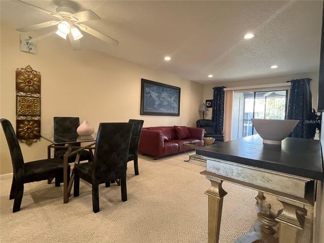 6033 34TH STREET W 114, Bradenton, FL 34210
