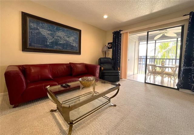 6033 34TH STREET W 114, Bradenton, FL 34210