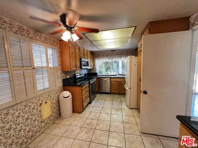 3267 Turlock Drive, Costa Mesa, CA 92626