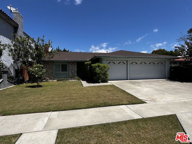 3267 Turlock Drive, Costa Mesa, CA 92626