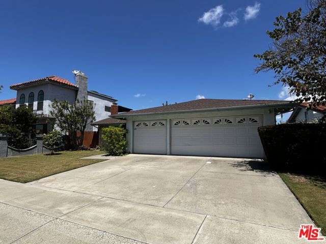 3267 Turlock Drive, Costa Mesa, CA 92626