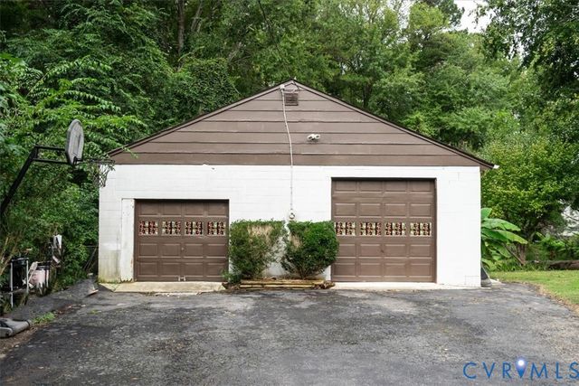 5510 Alberta Rd, Midlothian, VA 23832