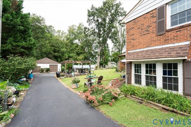 5510 Alberta Rd, Midlothian, VA 23832