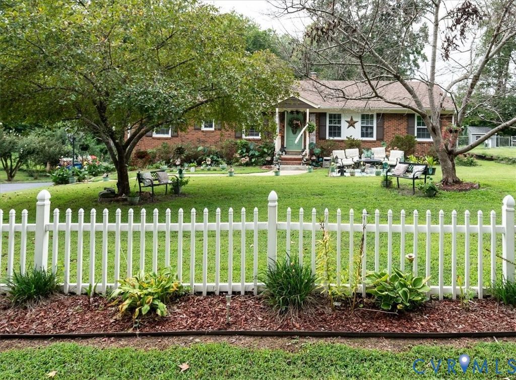 5510 Alberta Rd, Midlothian, VA 23832