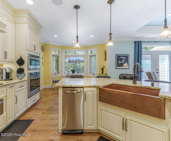 2 Fur Court W, Pinehurst, NC 28374