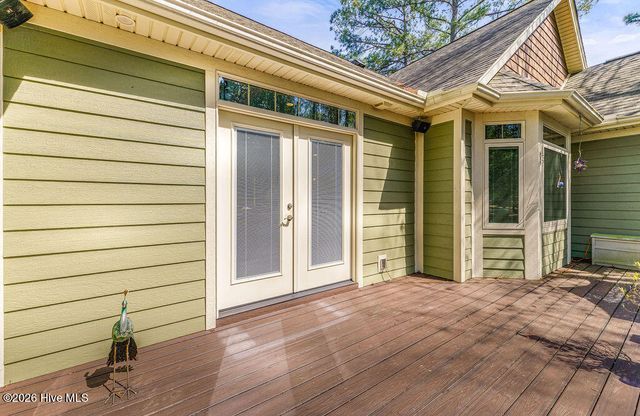 2 Fur Court W, Pinehurst, NC 28374