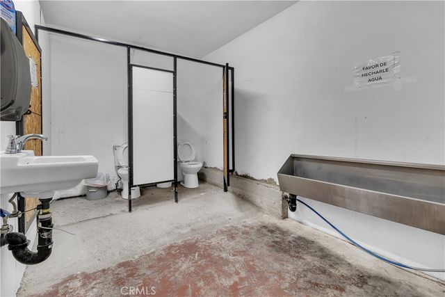 5110 Whittier, Los Angeles, CA 90022