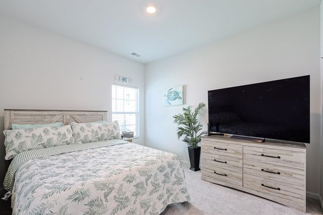 352 Hidden Cove Dr., Little River, SC 29566