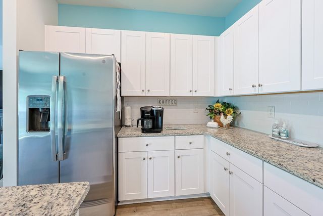 352 Hidden Cove Dr., Little River, SC 29566