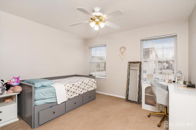 33 Yorktown Road, South Brunswick, NJ 08852