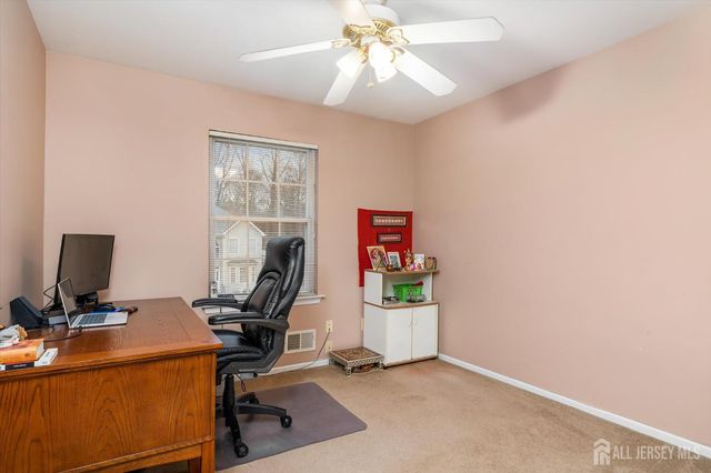 33 Yorktown Road, South Brunswick, NJ 08852