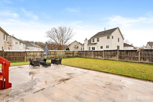 33 Yorktown Road, South Brunswick, NJ 08852