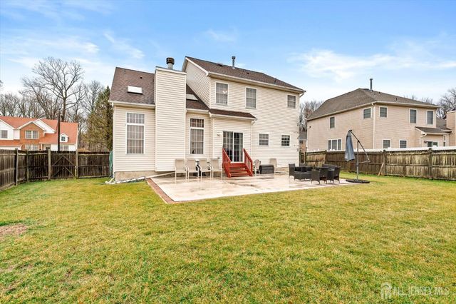 33 Yorktown Road, South Brunswick, NJ 08852