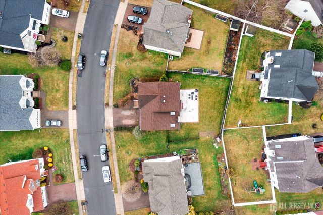 33 Yorktown Road, South Brunswick, NJ 08852