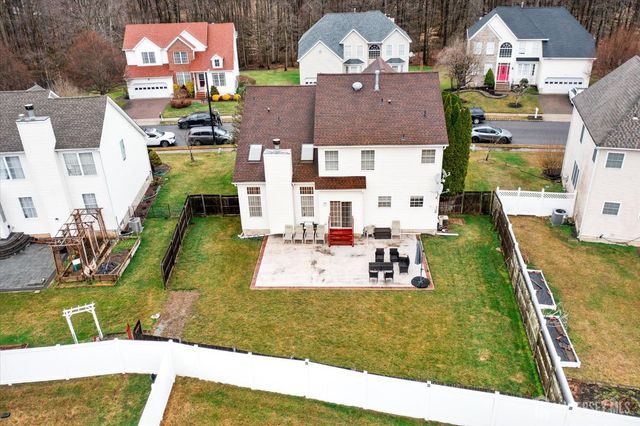 33 Yorktown Road, South Brunswick, NJ 08852