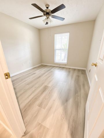 4811 Kentwalk Drive, Houston, TX 77041
