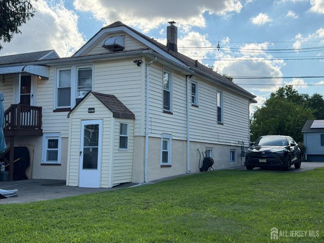 794 Robbins Street, Perth Amboy, NJ 08861