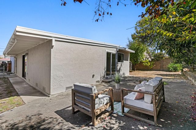 41551 Denise Street, Fremont, CA 94539