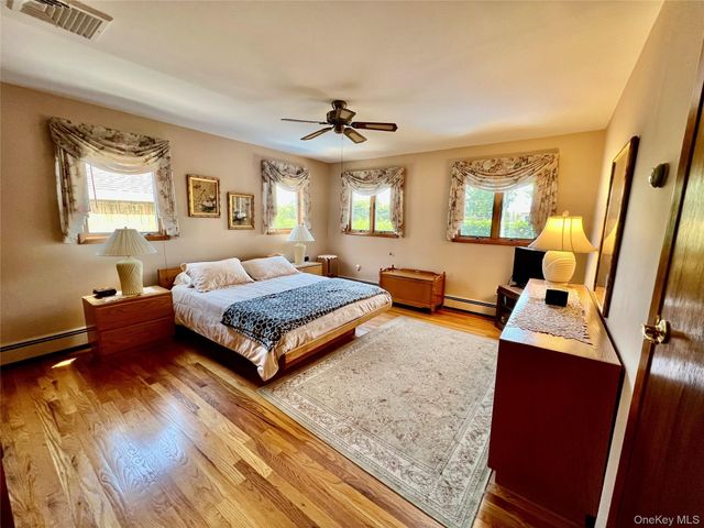 708 Clemons Street, Bellmore, NY 11710