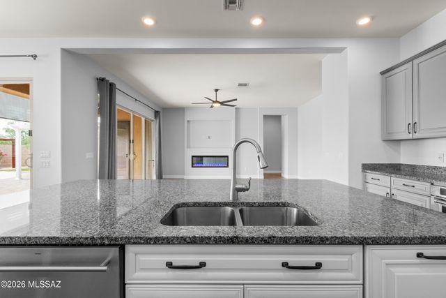 12947 N Morgan Ranch Road, Oro Valley, AZ 85755