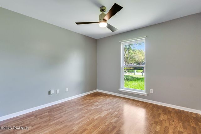 115 Tulip Tree Lane, Broussard, LA 70518