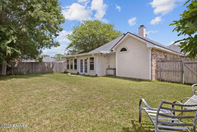115 Tulip Tree Lane, Broussard, LA 70518