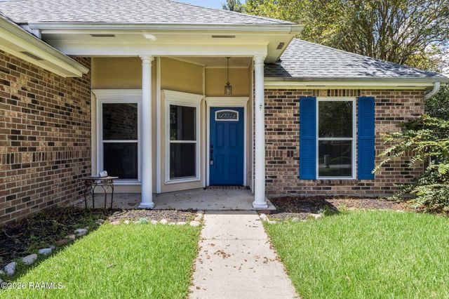 115 Tulip Tree Lane, Broussard, LA 70518