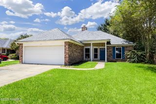 115 Tulip Tree Lane, Broussard, LA 70518