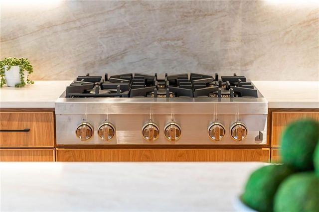 2383 Poplar Springs NE Drive, Brookhaven, GA 30319