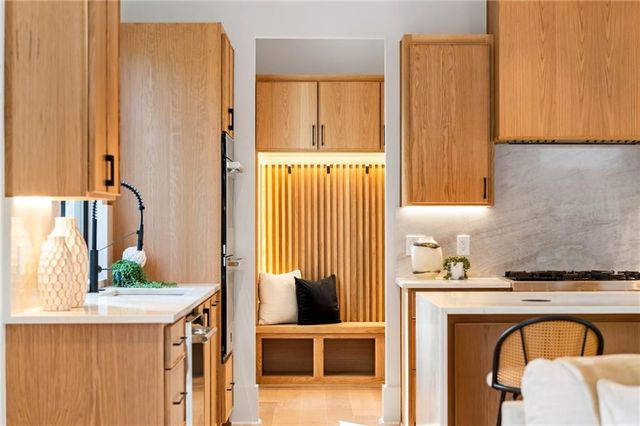 2383 Poplar Springs NE Drive, Brookhaven, GA 30319