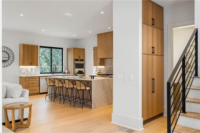 2383 Poplar Springs NE Drive, Brookhaven, GA 30319