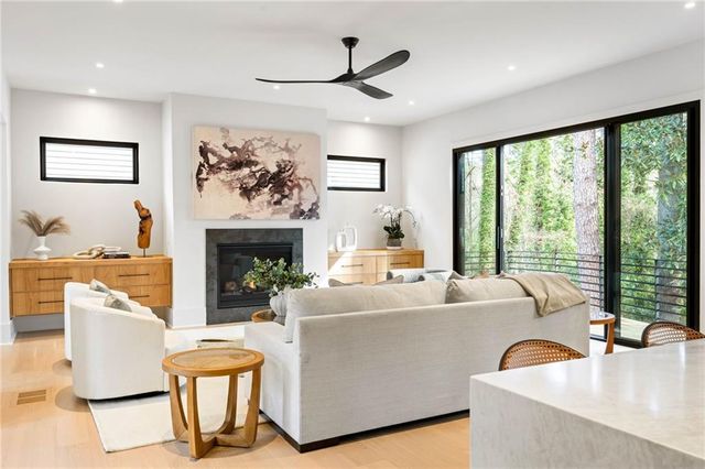 2383 Poplar Springs NE Drive, Brookhaven, GA 30319