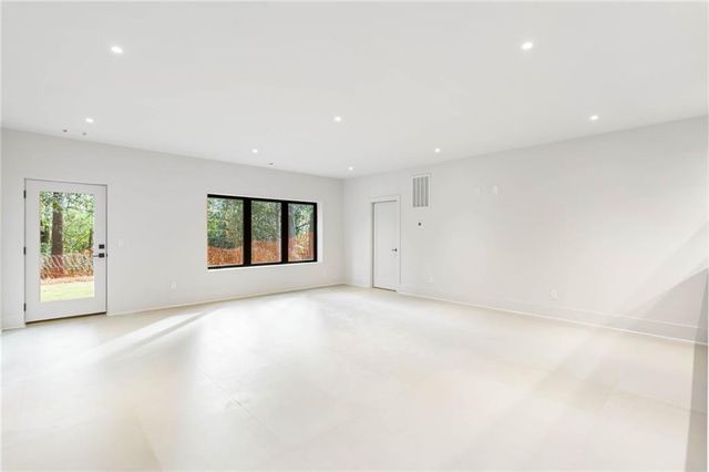 2383 Poplar Springs NE Drive, Brookhaven, GA 30319