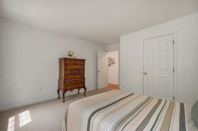 537 Pingree Hill, Auburn, NH 03032
