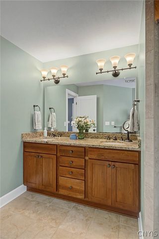 7 Calemad Drive, Sennett, NY 13152